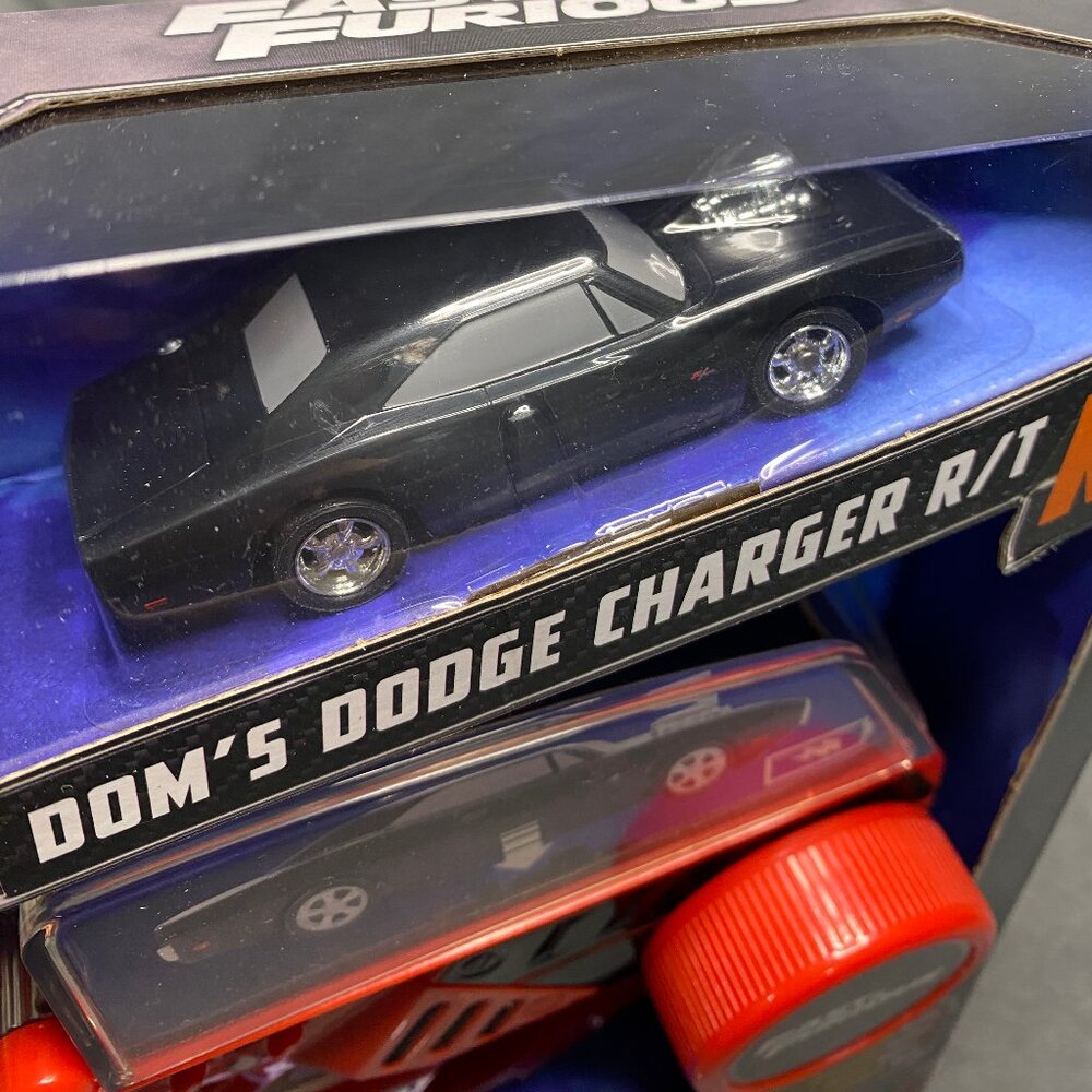 Jada Toys Fast & Furious Dom's Dodge Charger R/C